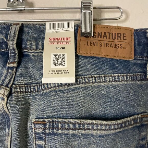 Signature by Levi Strauss Slim Jeans Size 30 - Picture 3 of 8